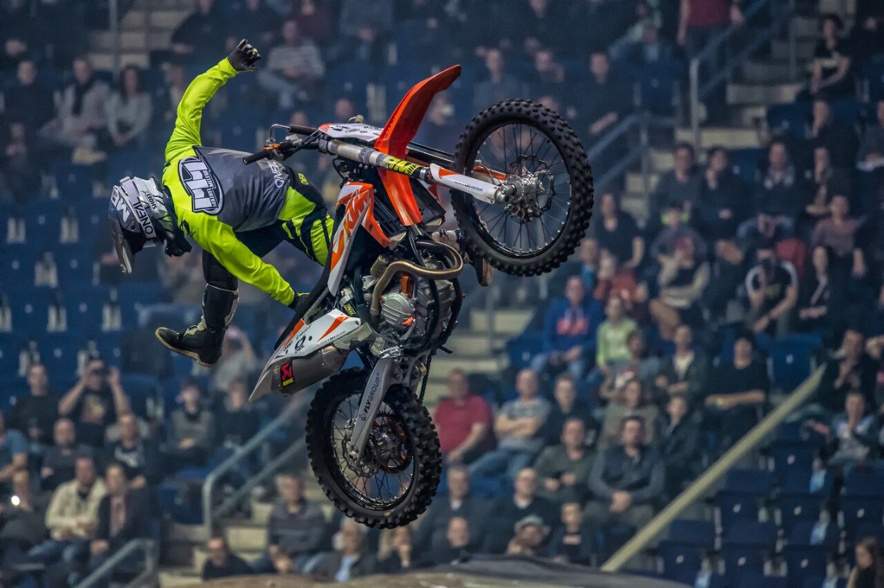 Night of the Jumps, Luc Ackermann vince in casa a Berlino